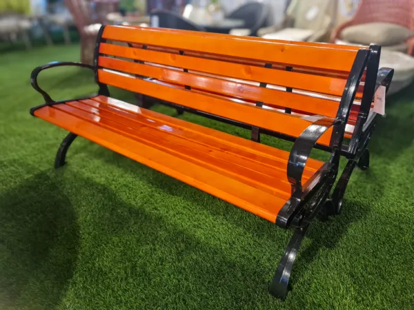 HEAVY-DUTY OUTDOOR METAL PARK BENCH