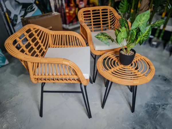 WICKER CHAIR AND SIDE TABLE SET