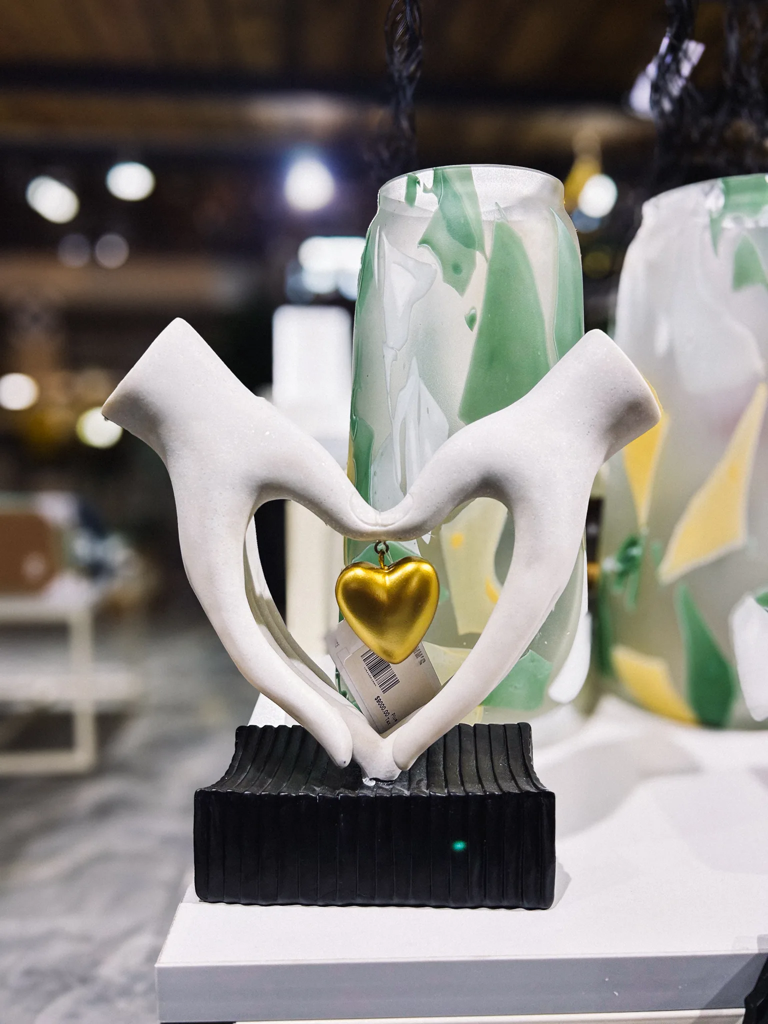 Heart Hands Metal Décor Golden Heart