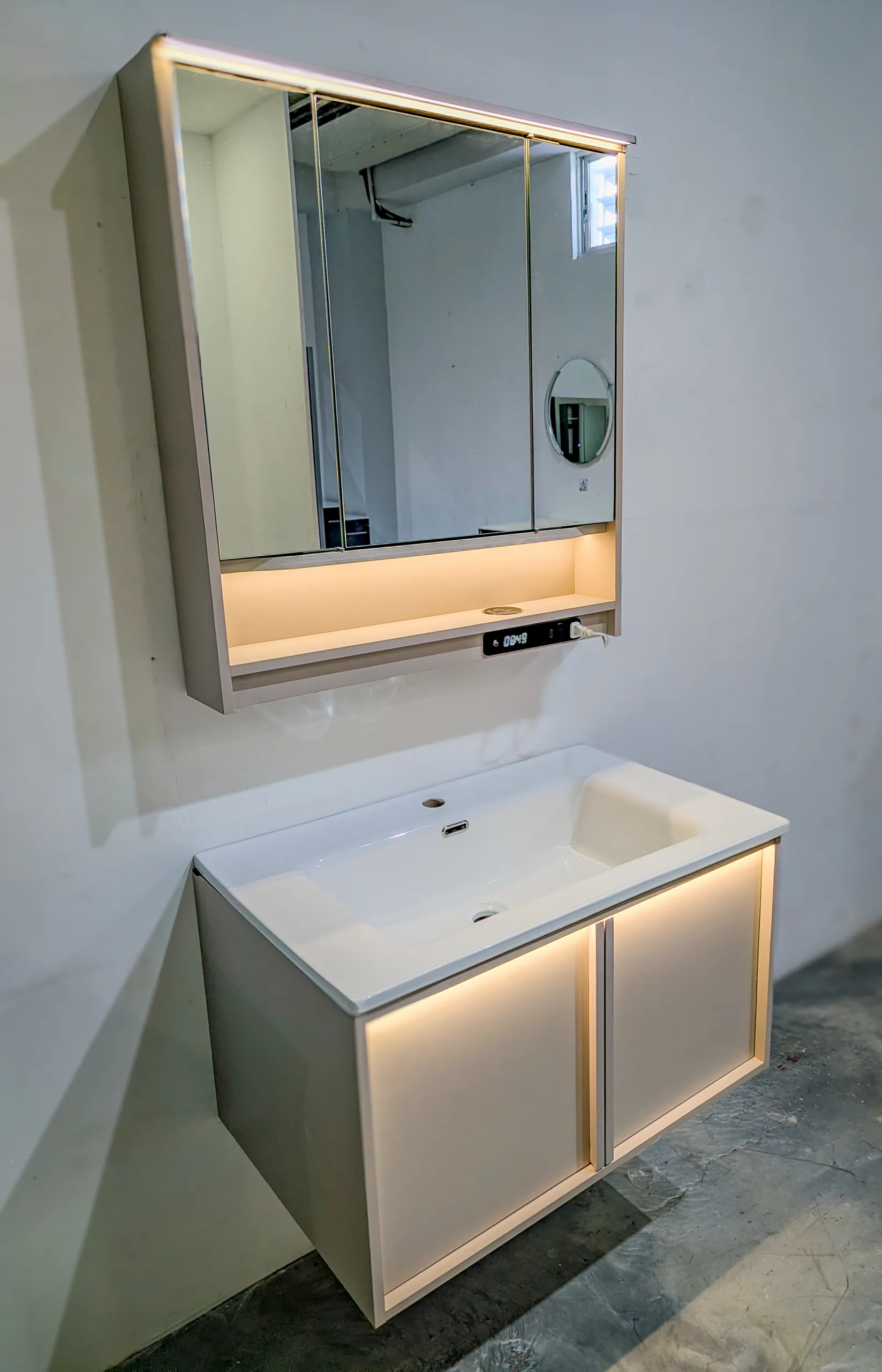 Modern LED Floating Bathroom Vanity Set – Wall-Mounted Vanity with Mirrored Storage Cabinet, Integrated Sink & Ambient Lighting